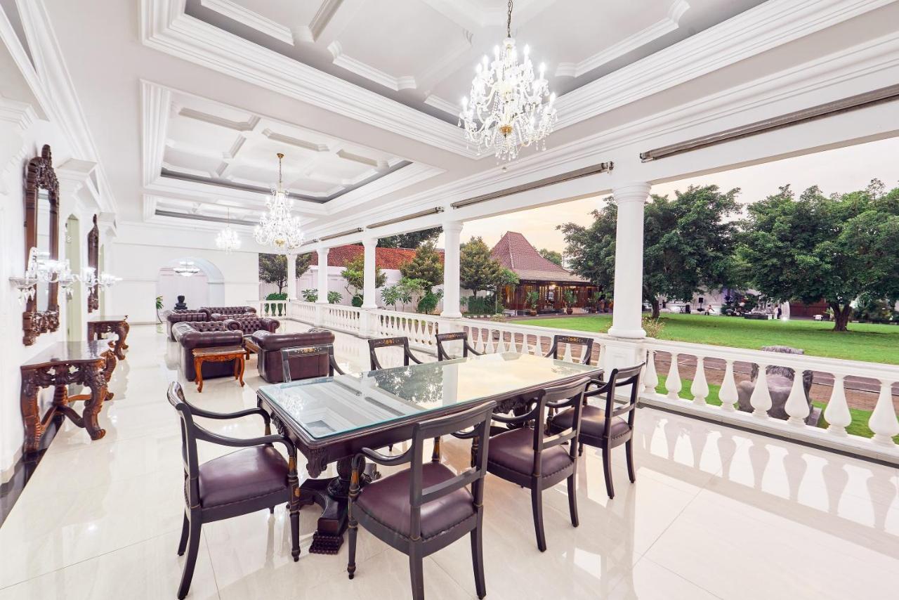 Tirtodipuran Hotel By Natts Hospitality Indonesia Yogyakarta Ngoại thất bức ảnh
