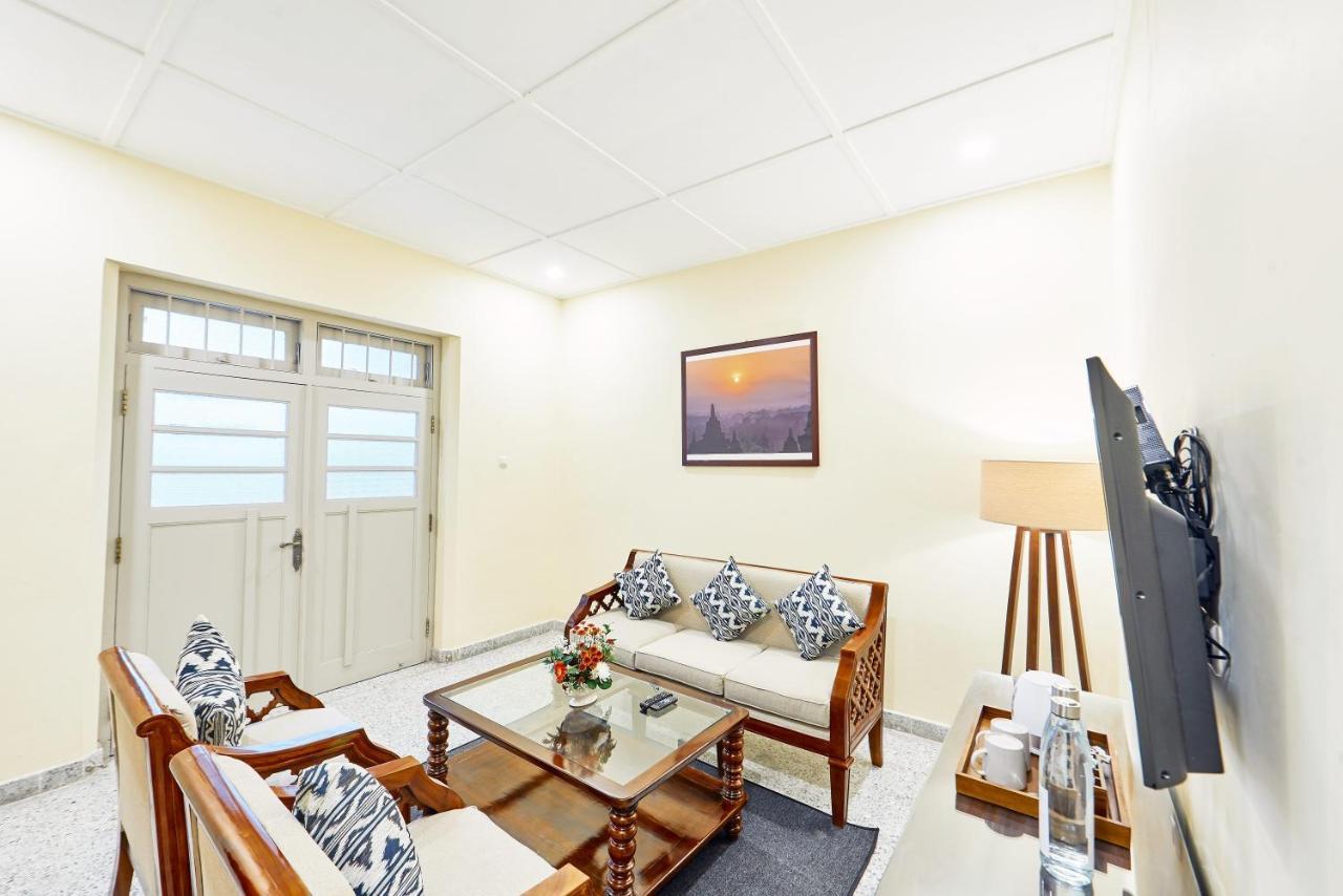 Tirtodipuran Hotel By Natts Hospitality Indonesia Yogyakarta Ngoại thất bức ảnh