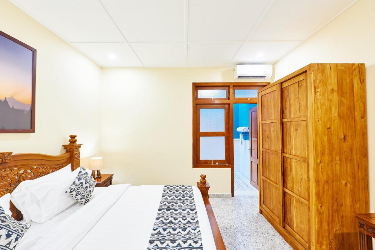 Tirtodipuran Hotel By Natts Hospitality Indonesia Yogyakarta Ngoại thất bức ảnh