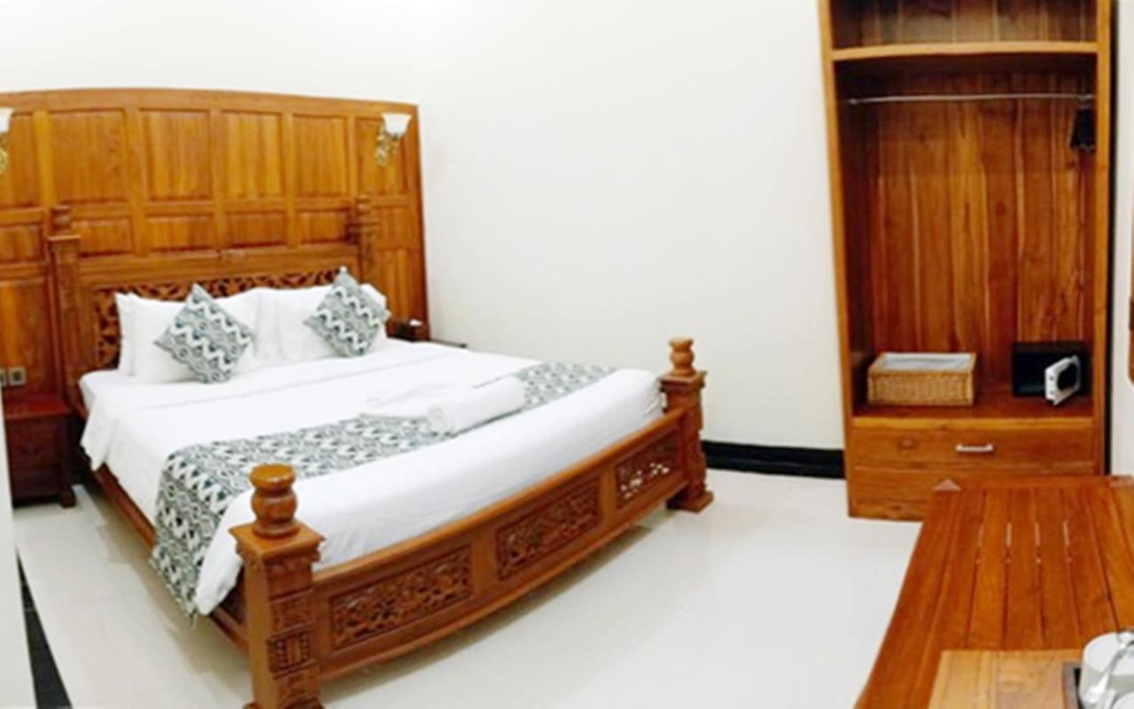 Tirtodipuran Hotel By Natts Hospitality Indonesia Yogyakarta Ngoại thất bức ảnh